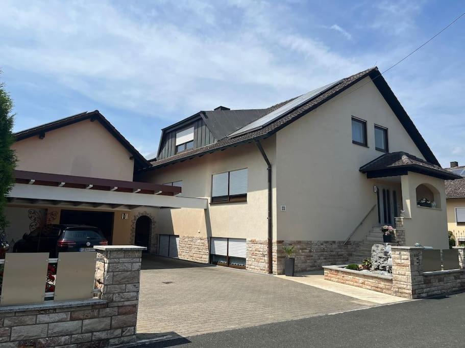 Ferienwohnung Aischgrund Hallerndorf ภายนอก รูปภาพ